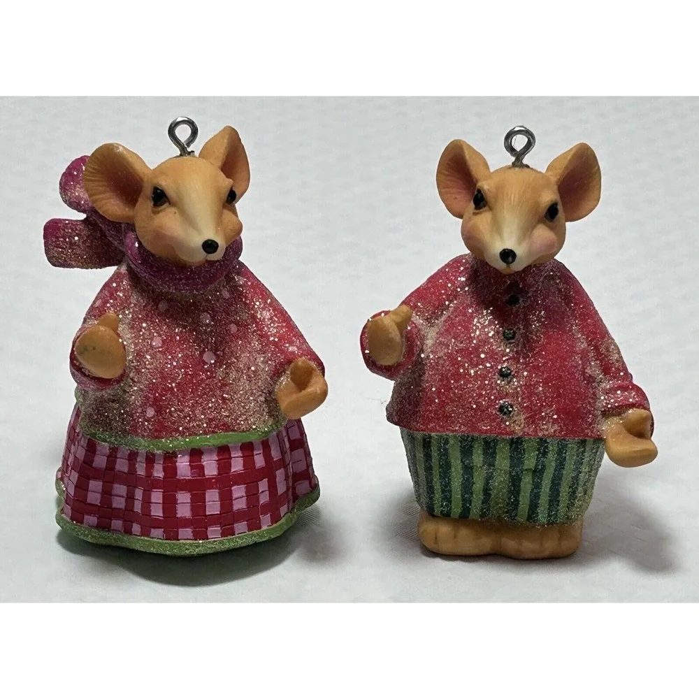 Set of 2 Beth Yarbrough Holiday Christmas‎ Mice Ornaments